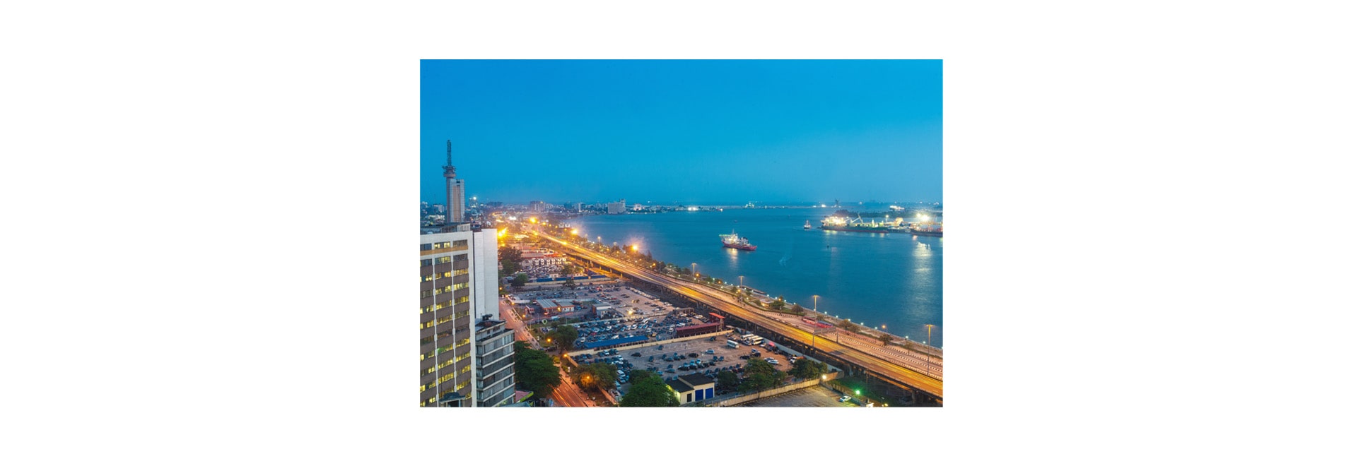RCG-Reisen GmbH: Erleben Sie mit einem Flug nach Afrika den schönen Hafen von Lagos, der Millionenstadt in Nigeria